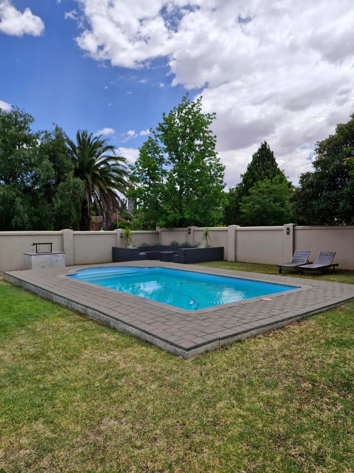 Parkhill Luxury Accommodation Bloemfontein Bagian luar foto
