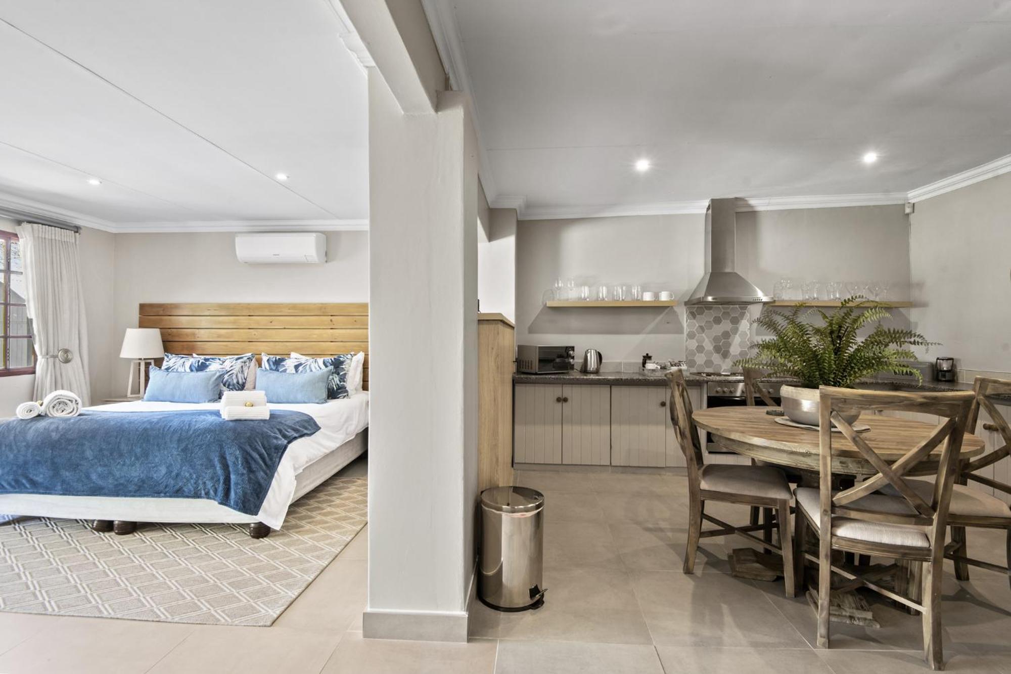 Parkhill Luxury Accommodation Bloemfontein Bagian luar foto